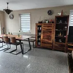 Schoenes Einfamilienhaus In Nackenheim, Germany Nyaraló